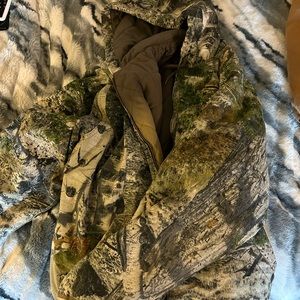 Men’s mossy oak large jacket